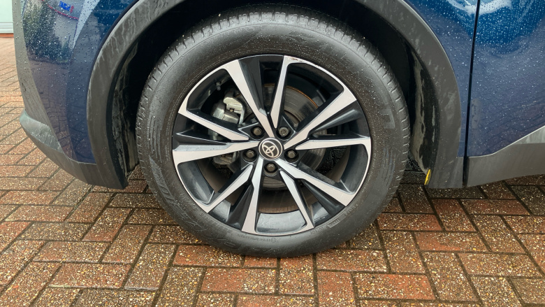 Toyota C-HR 1.8 Hybrid Design 5dr CVT Hybrid Hatchback